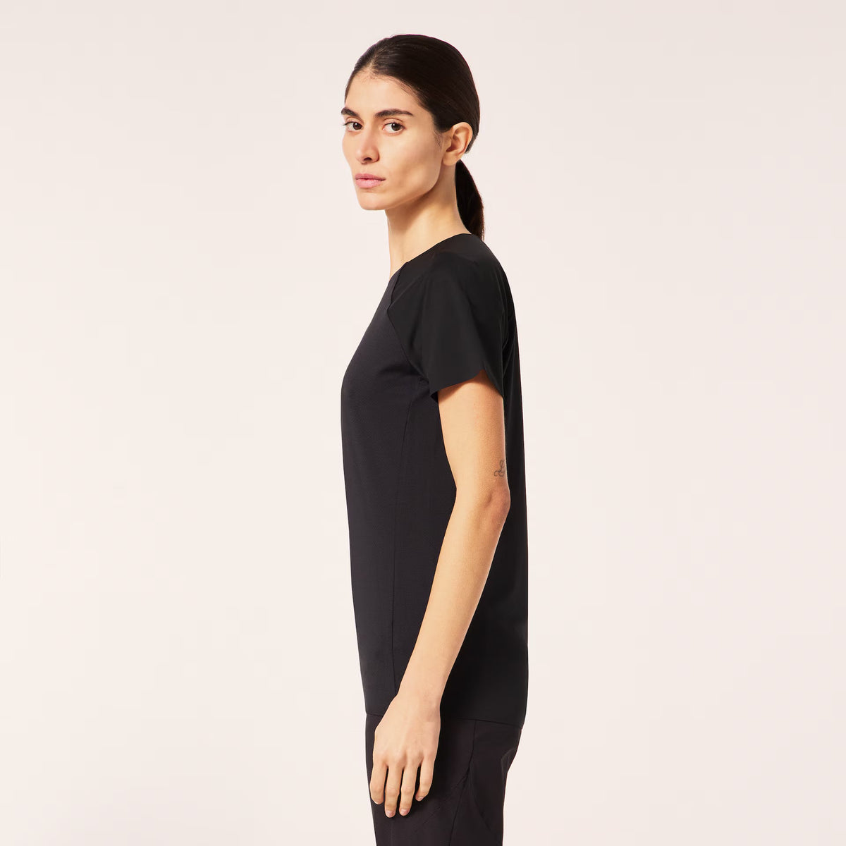 Oakley Women's W Seeker Airline Ss Jersey - Black